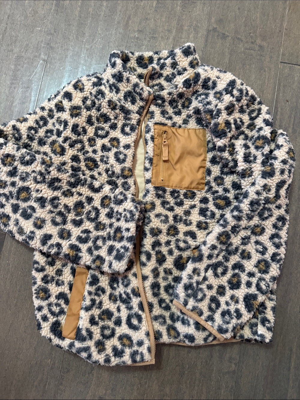 Cat & Jack Leopard Sherpa Jacket in Cream, Black & Brown